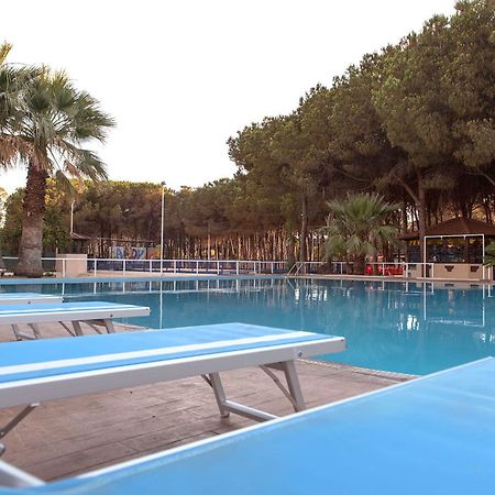 Villaggio Camping Pinetamare بيتسو المظهر الخارجي الصورة